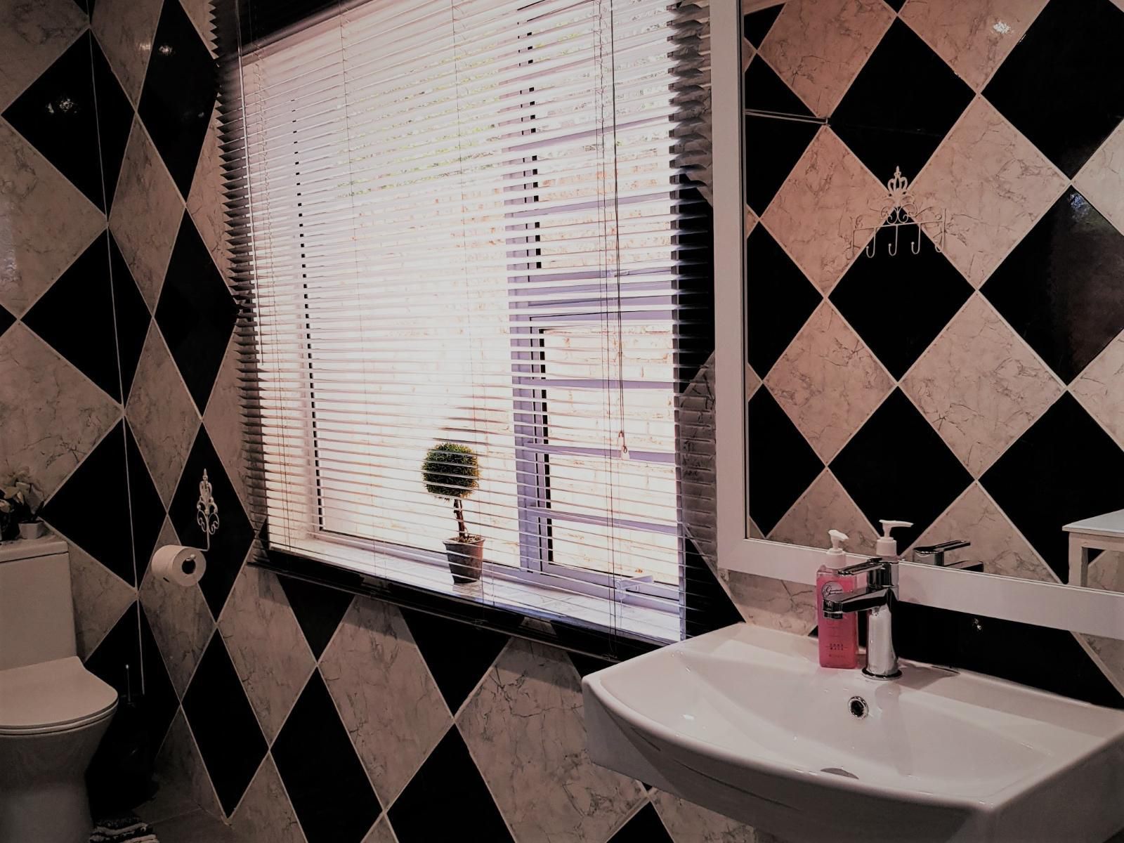 Graceland Guesthouse Van Der Hoff Park Potchefstroom North West Province South Africa Bathroom