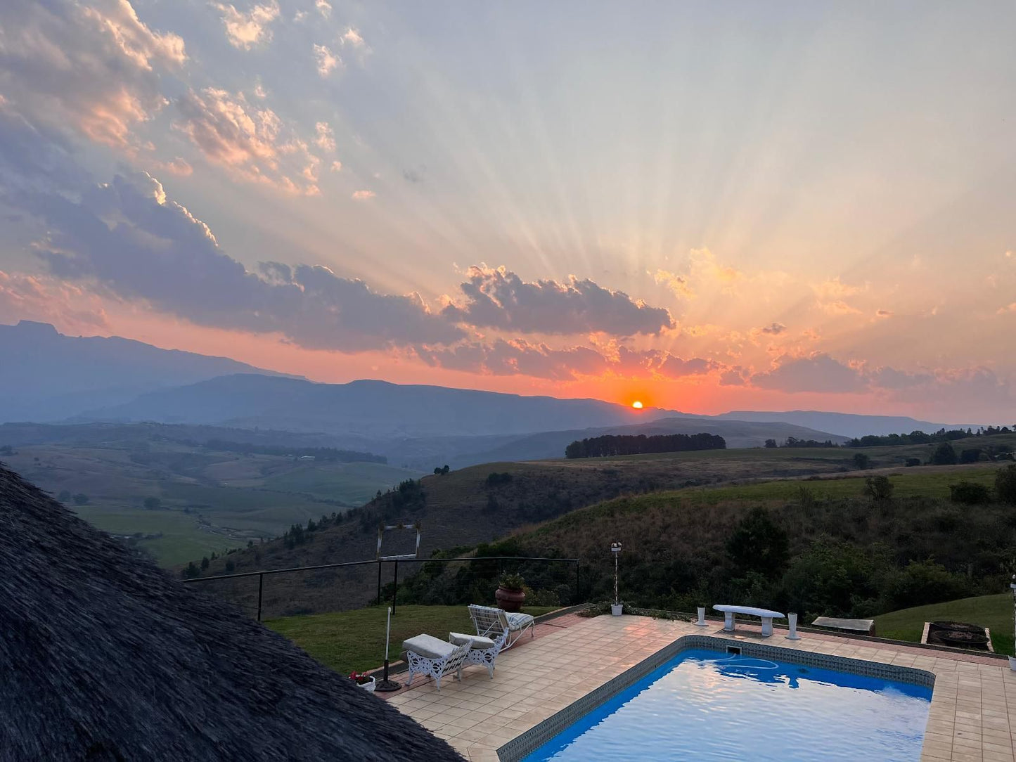 Graceland Self-Catering Cottages, Mountain, Nature, Sky, Sunset