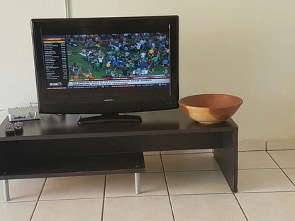 Grace S Self Catering Pinetown Durban Kwazulu Natal South Africa American Football, Ball Game, Sport, Team Sport, Office