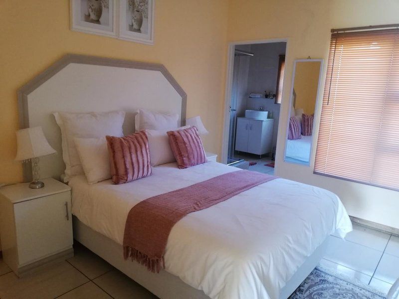 Gracious Guesthouse Phuthaditjhaba Free State South Africa Bedroom