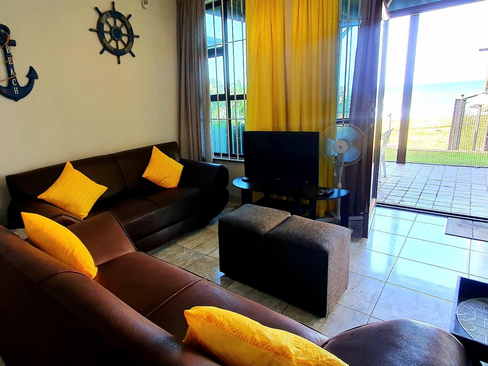 Gradwell Letting And Management, Kwabiela 3, Living Room