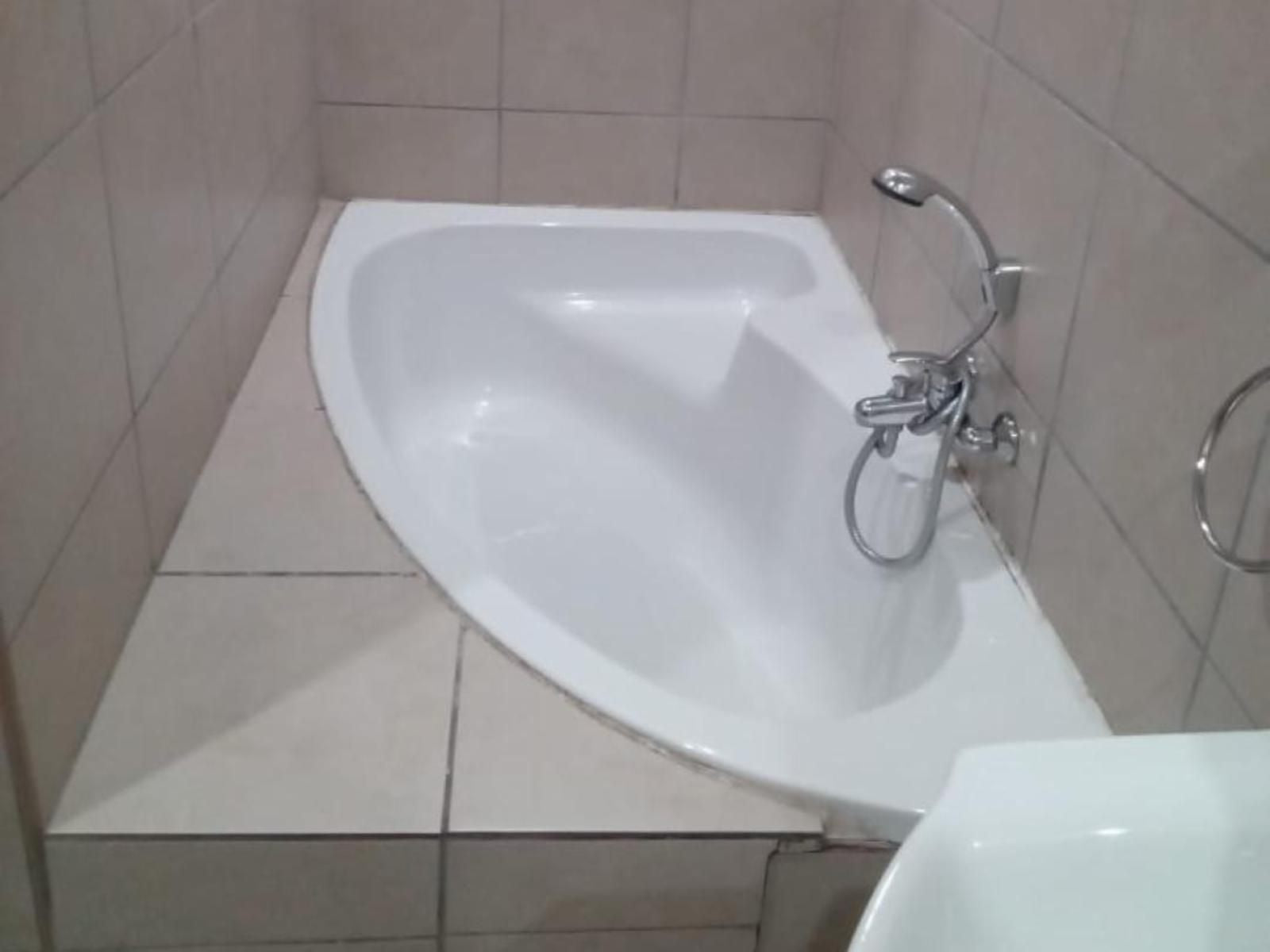 Grand Central Guesthouse Rustenburg Central Rustenburg North West Province South Africa Colorless, Bathroom