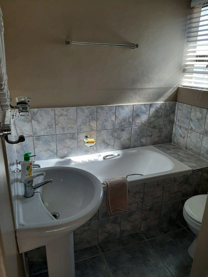 Gran S Nest B B Self Catering Dana Bay Mossel Bay Western Cape South Africa Unsaturated, Bathroom