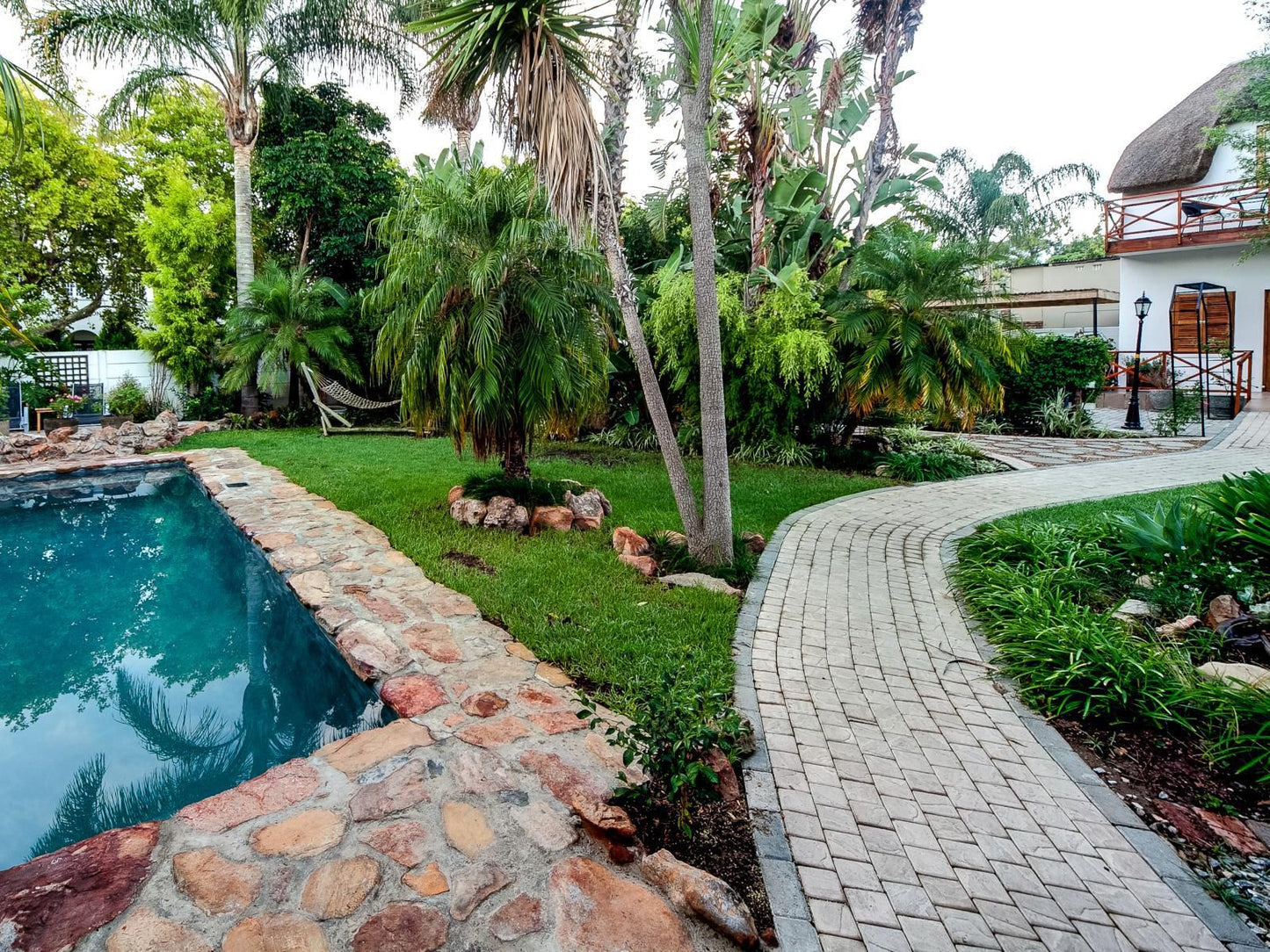 Gubas De Hoek Meet Eat Sleep Robertson Western Cape South Africa Palm Tree, Plant, Nature, Wood, Garden, Swimming Pool