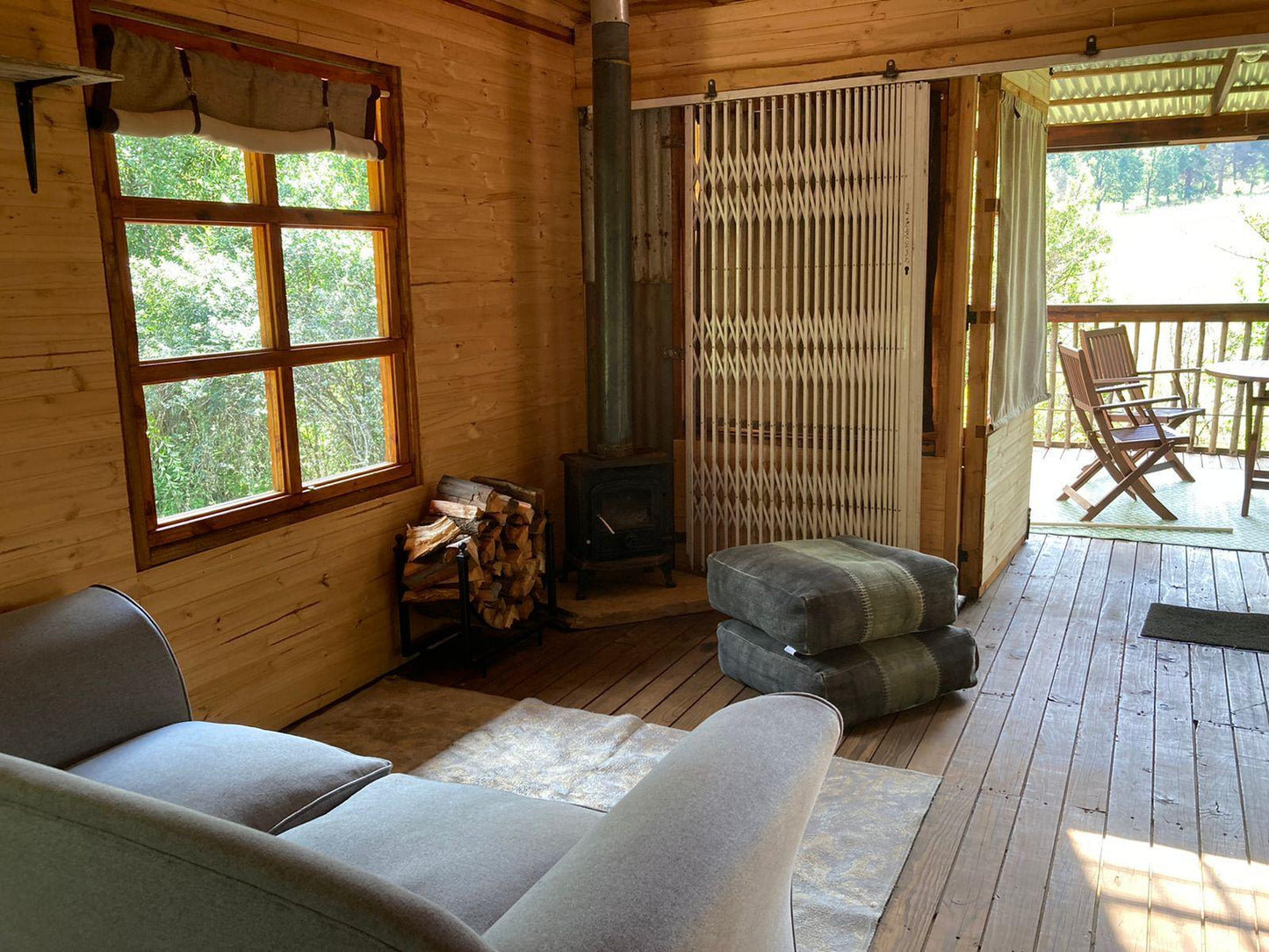 The ECO Love Shack @ Gunyatoo Trout Farm & Guest Lodge