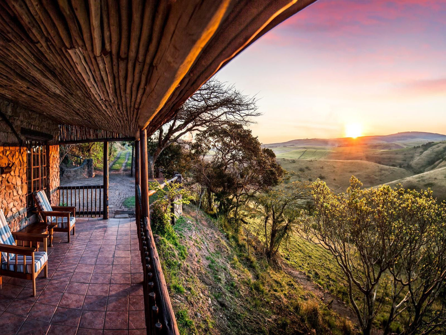 Gwahumbe Game & Spa, Eagles Nest Lodge, Framing