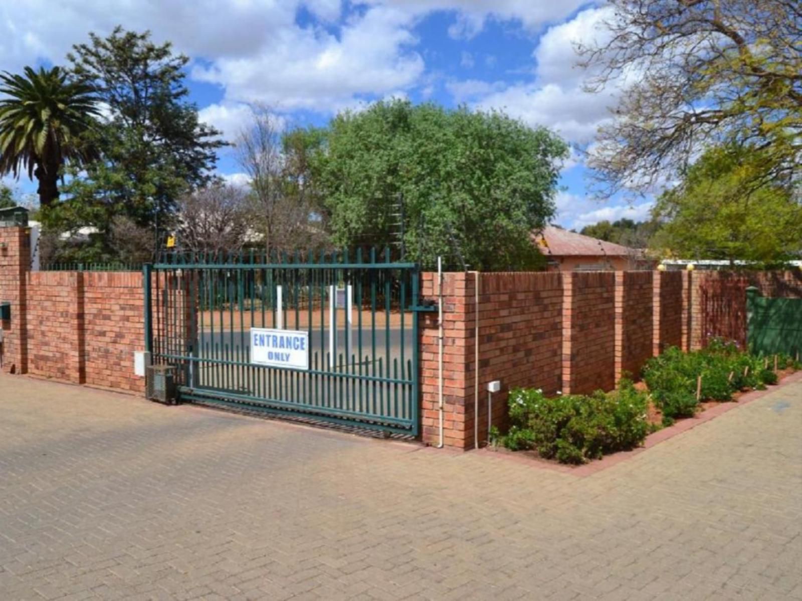 Hadida Guest House Kimberley Northern Cape South Africa Complementary Colors, Gate, Architecture, House, Building, Brick Texture, Texture