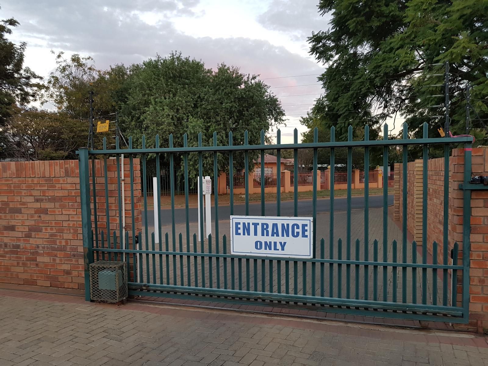 Hadida Guest House Kimberley Northern Cape South Africa Gate, Architecture, Sign