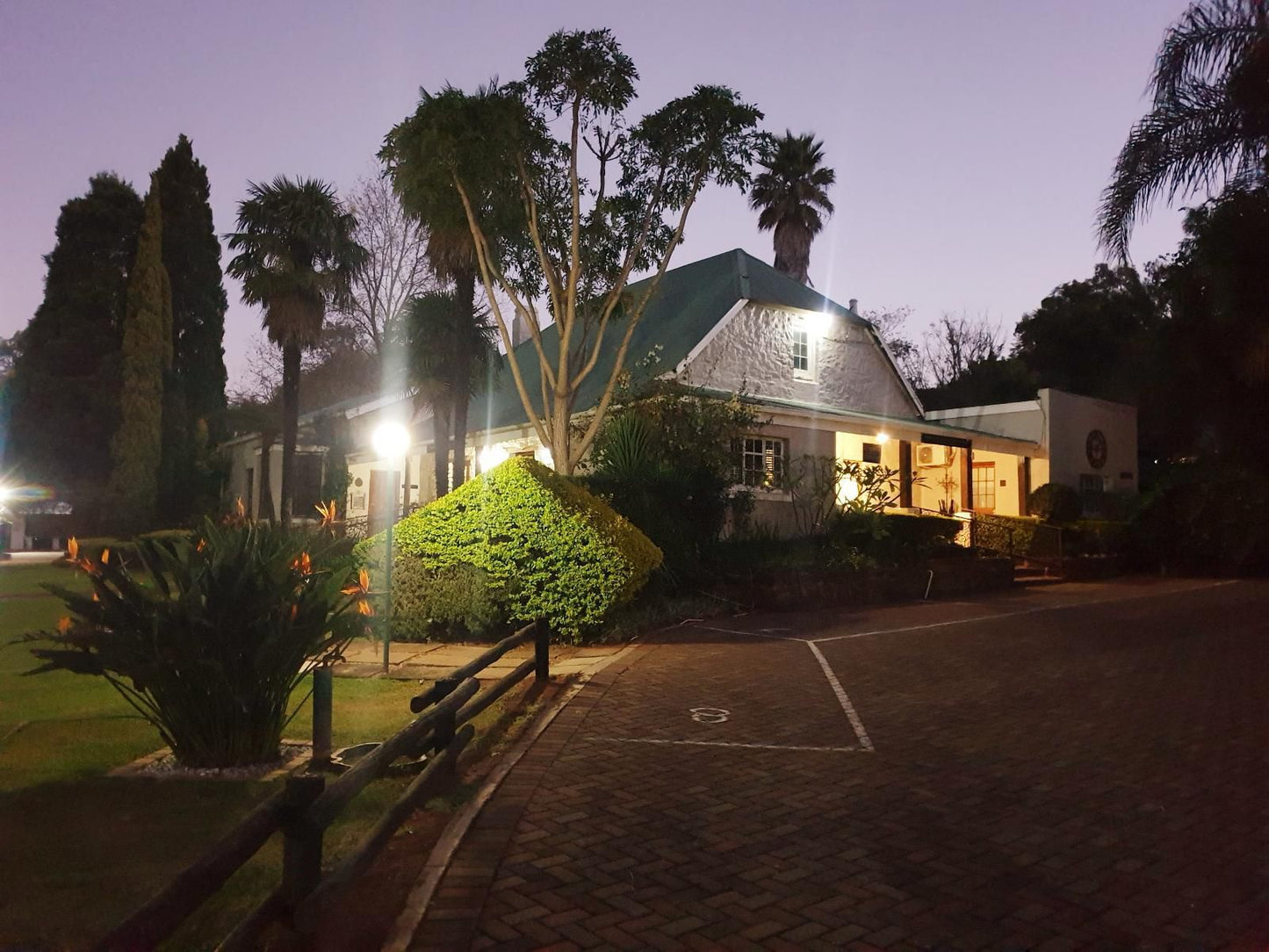 Haggards On Hilldrop, House, Building, Architecture, Palm Tree, Plant, Nature, Wood