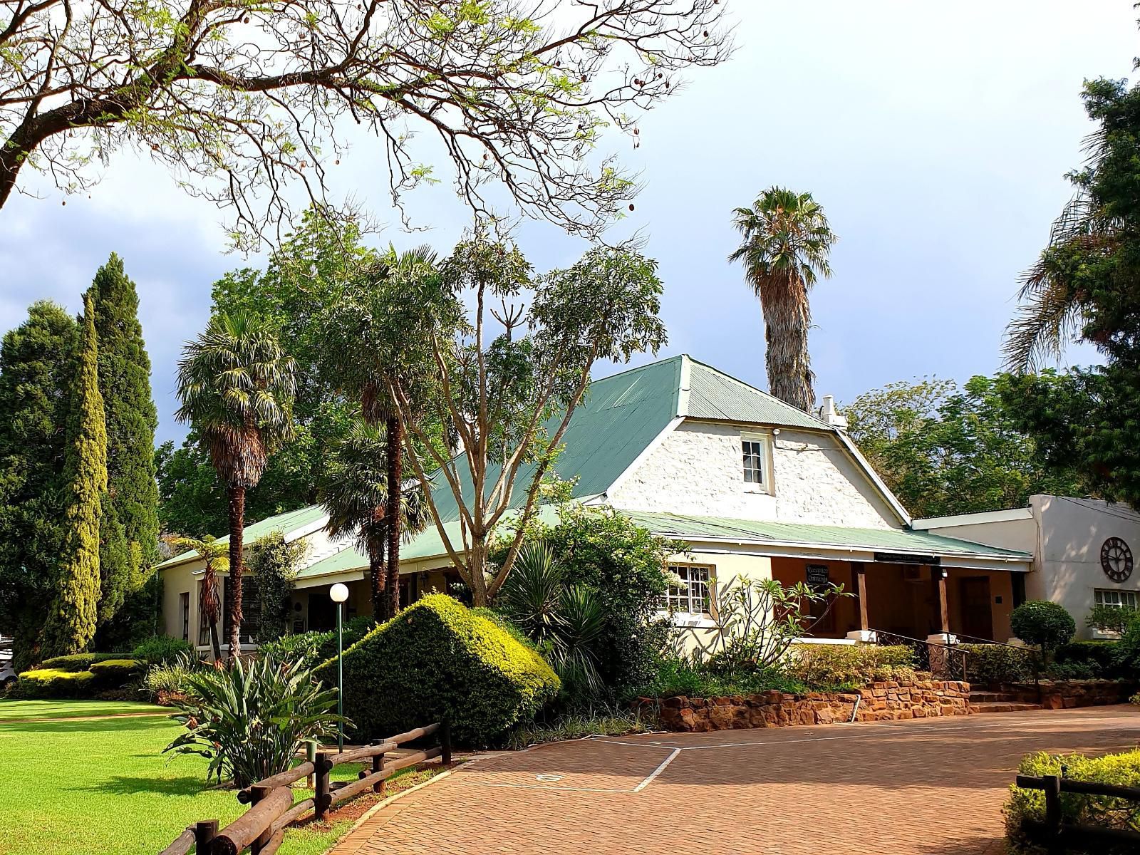 Haggards Hilldrop B And B Newcastle Kwazulu Natal South Africa House, Building, Architecture, Palm Tree, Plant, Nature, Wood