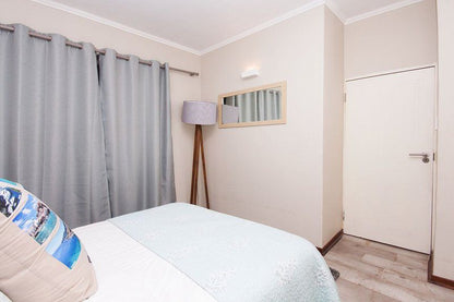 Hallack Serene Apartment St Georges Park Port Elizabeth Eastern Cape South Africa Bedroom