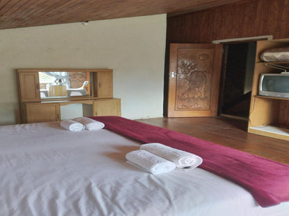 Deluxe Queen Room @ Hamba Kangane Ma-Africa Guest House