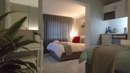 Bedroom, Hamilton Garden Suites, Parklands, Blouberg