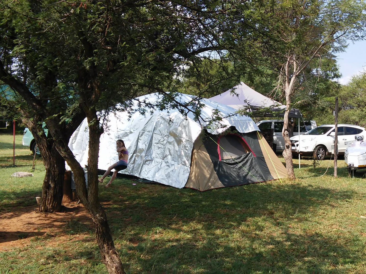 Tent stands @ Hanlin Lodge