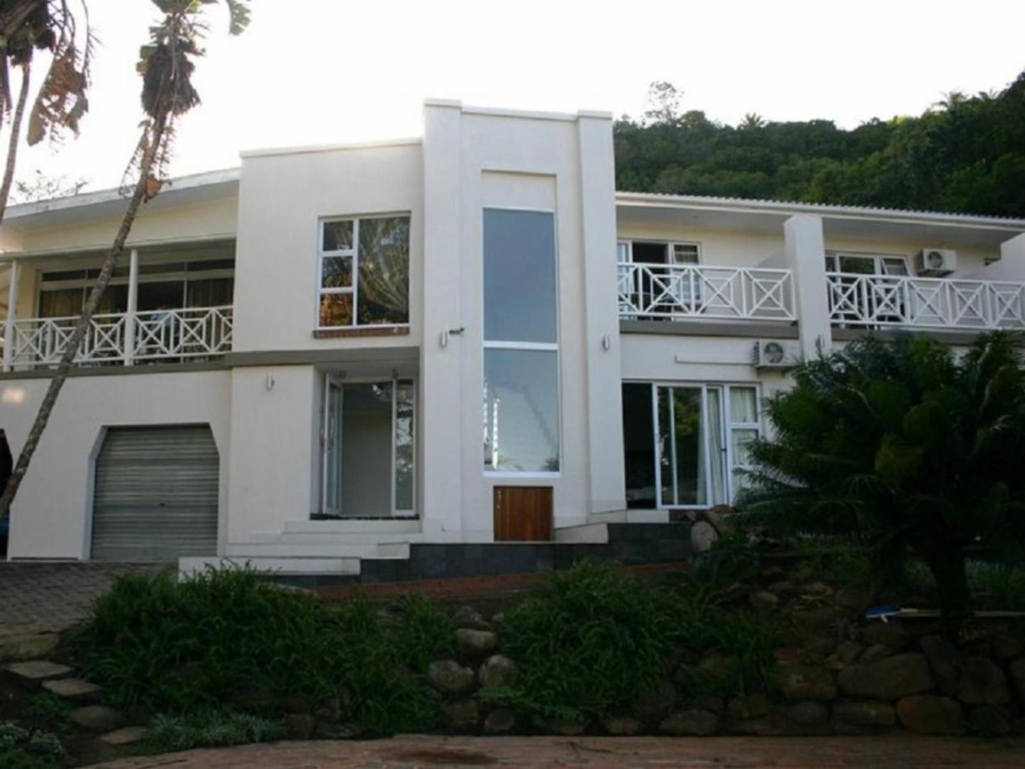 Harvest Weavers Hotel Bonnie Doon East London Eastern Cape South Africa House, Building, Architecture, Palm Tree, Plant, Nature, Wood