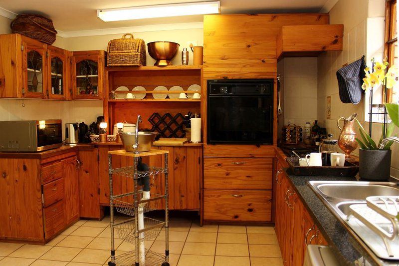 Hayward S Safari House Dinokeng Gauteng South Africa Colorful, Kitchen