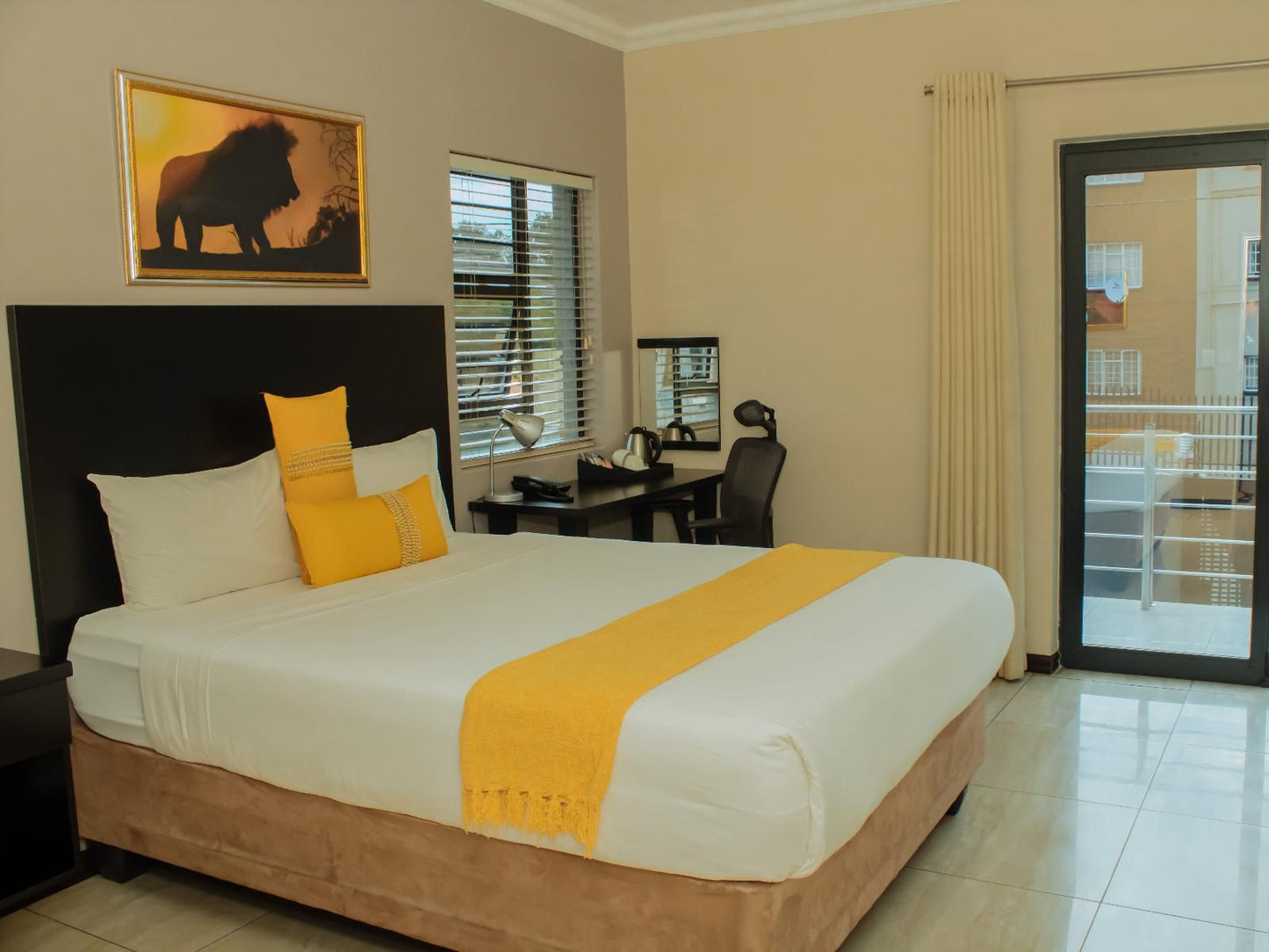 Heavenly Boutique Guesthouse, Suite, Bedroom