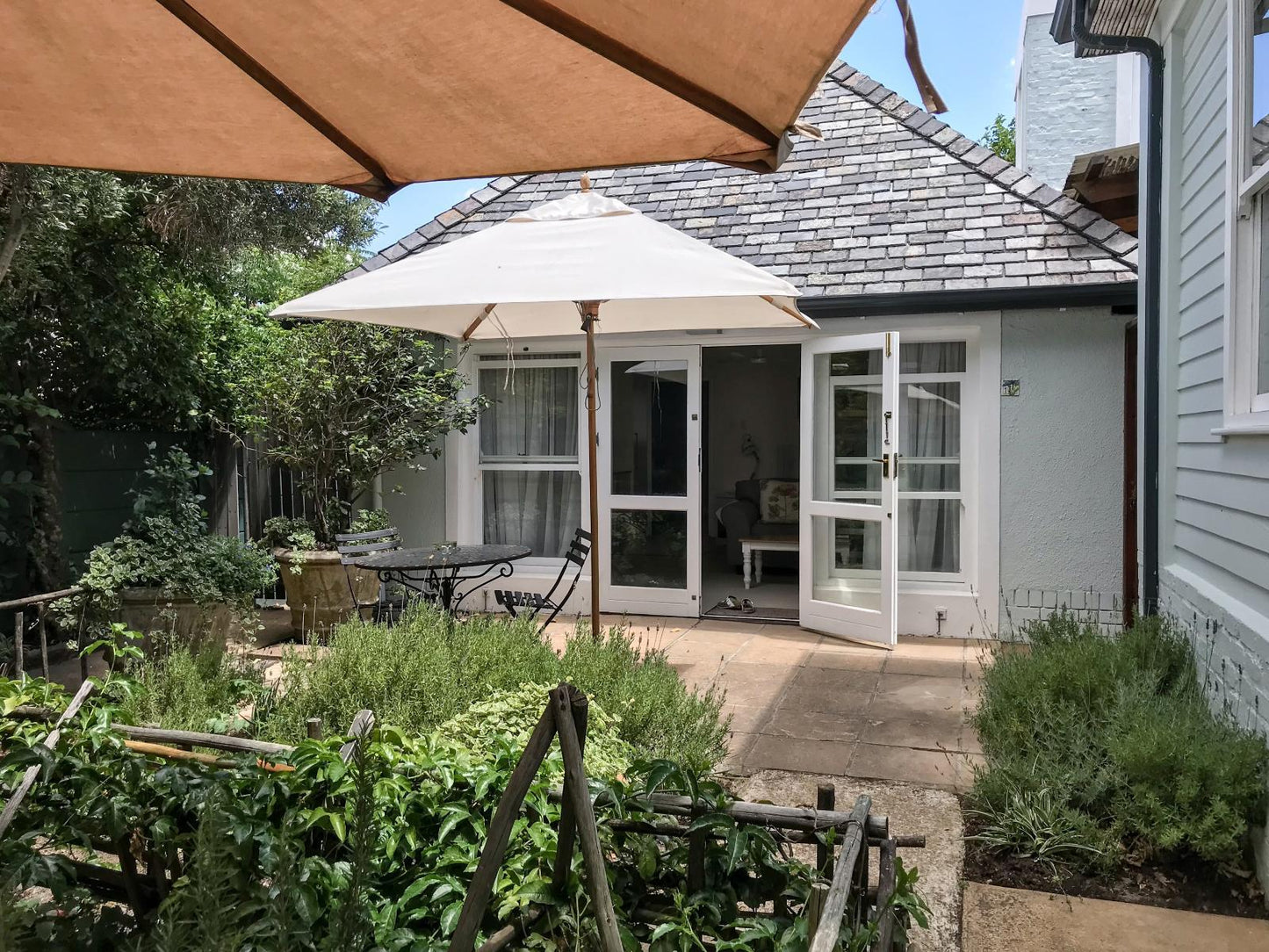 Garden Room @ Hedge House