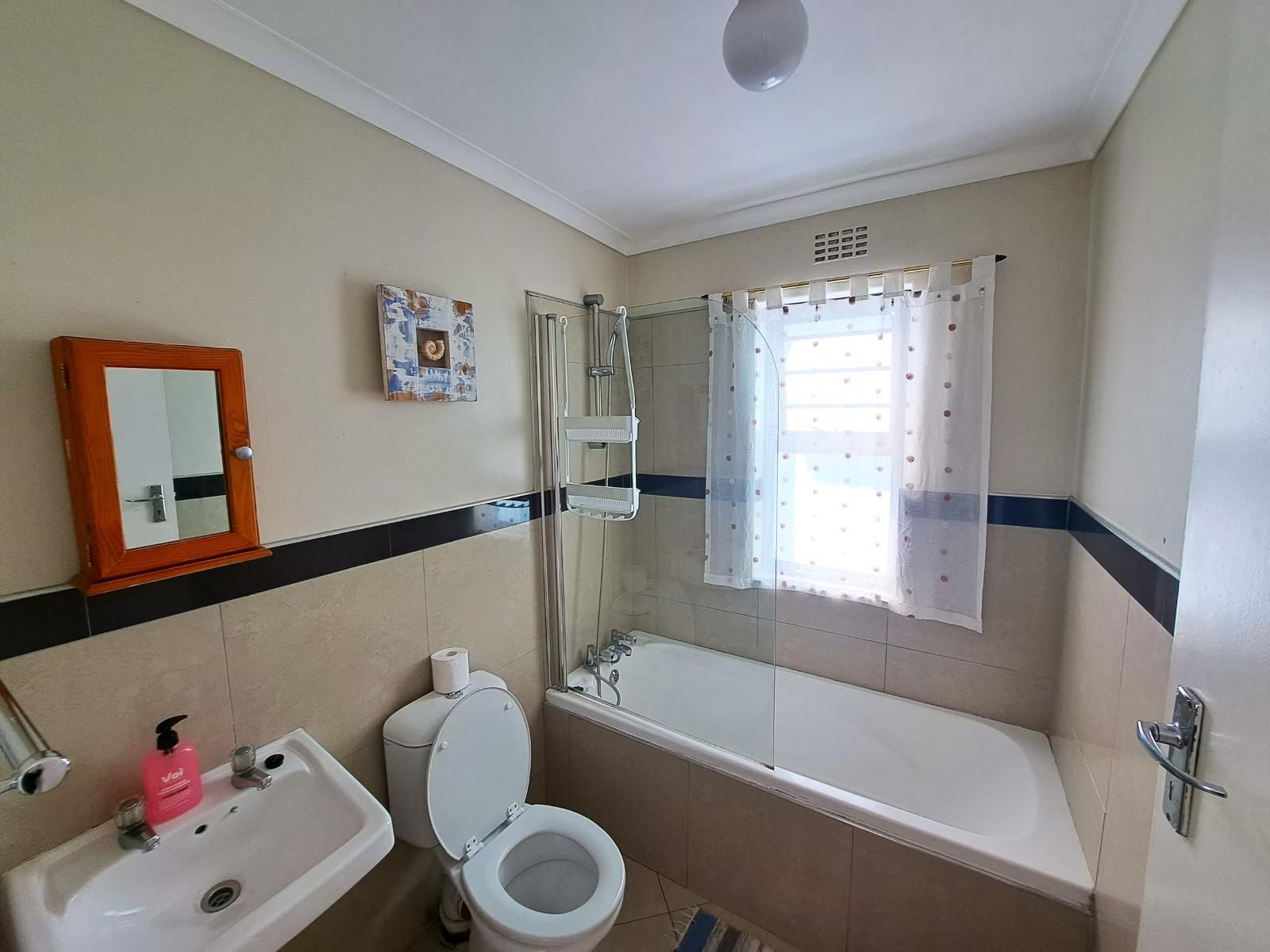 Heide Self Catering Flats Bellville Cape Town Western Cape South Africa Unsaturated, Bathroom