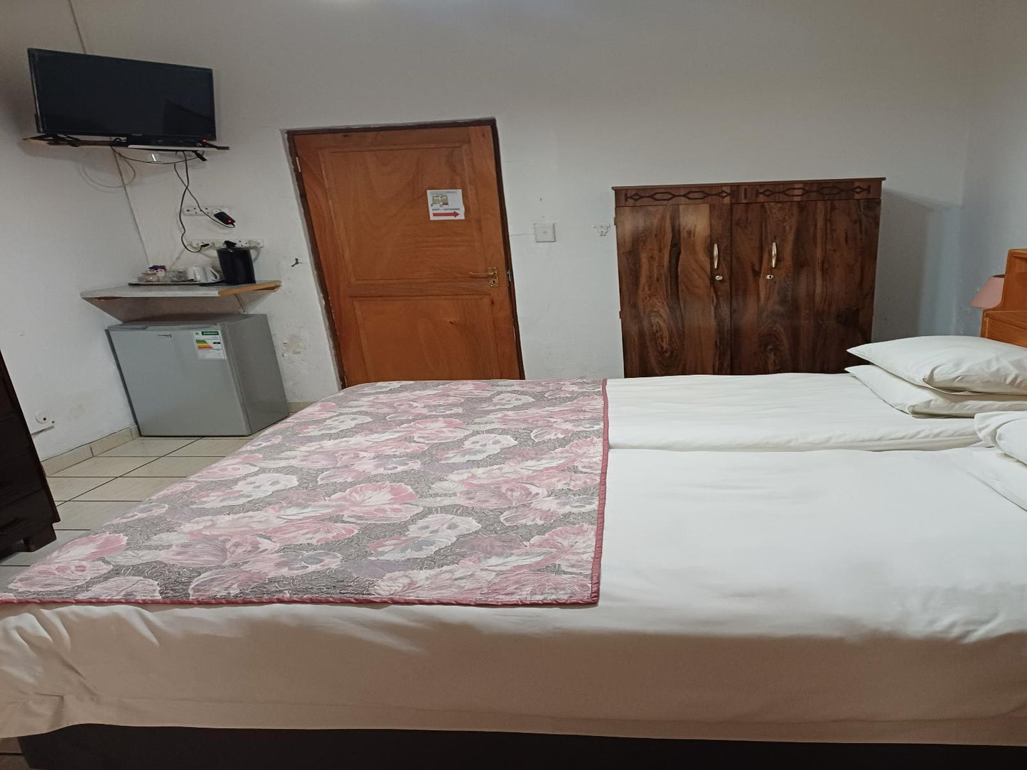 Twin bed @ Herb Garden Guest House
