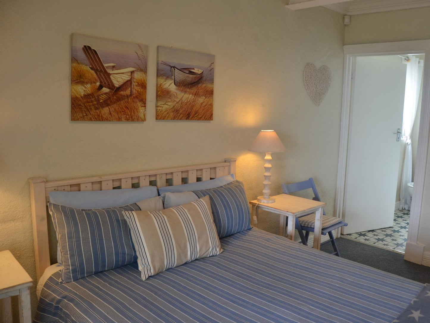 Beach Cottage 1 @ Hermanus Beach Villa And Cottages