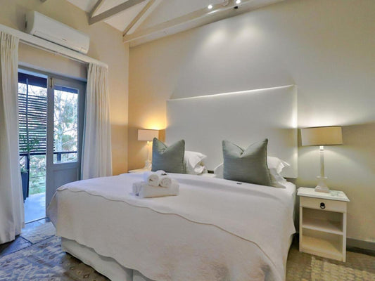 Luxury Standard Rooms @ Hermanus Lodge On The Green