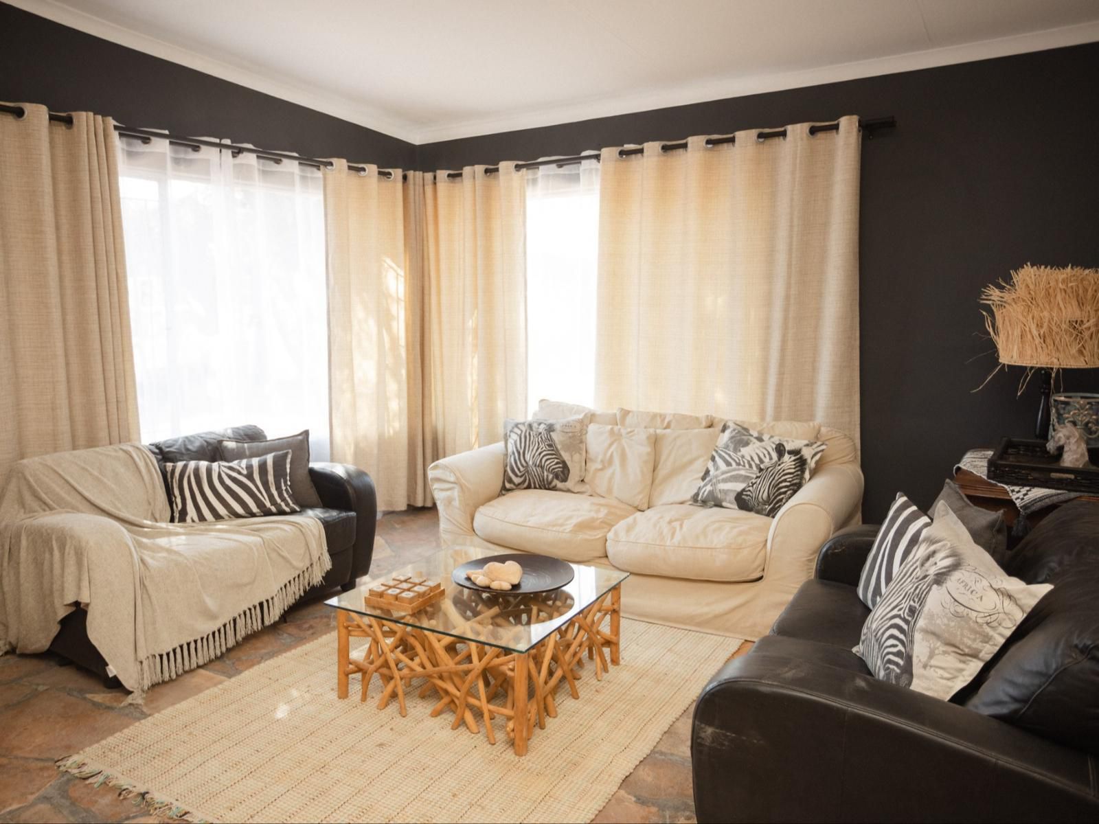 Heuweltop Farmstay, Living Room