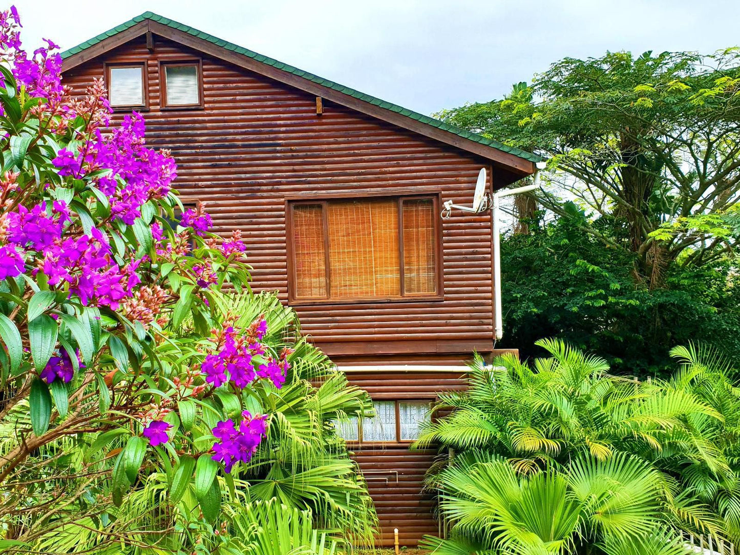 Hib Escape Log Cabins Hibberdene Kwazulu Natal South Africa Building, Architecture, House