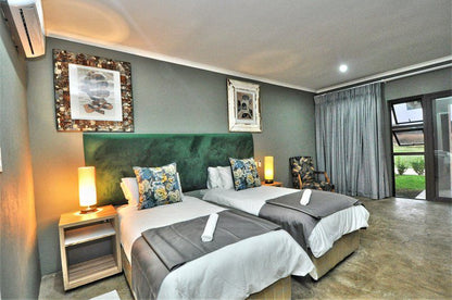 Hibon Lodge Hekpoort Krugersdorp North West Province South Africa Bedroom