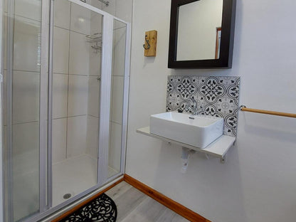 Apartment with Sea View @ High Level Self Catering