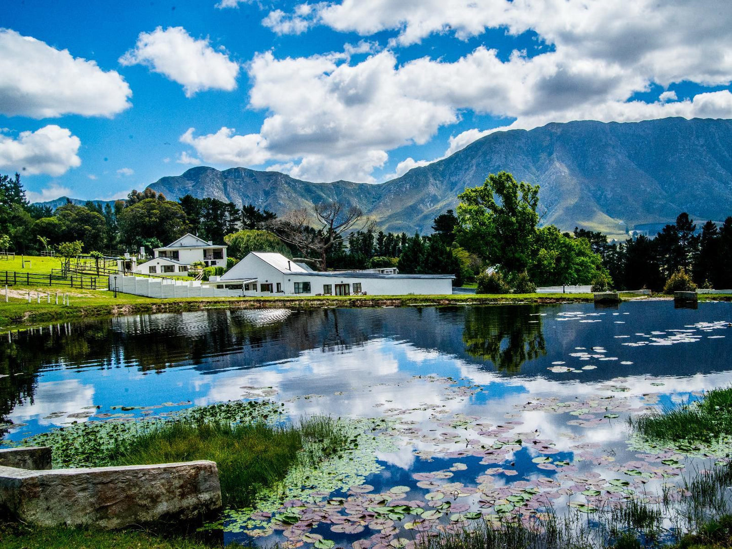 High Season Farm Luxury Cottages, Paddock Cottage, Mountain, Nature, Highland