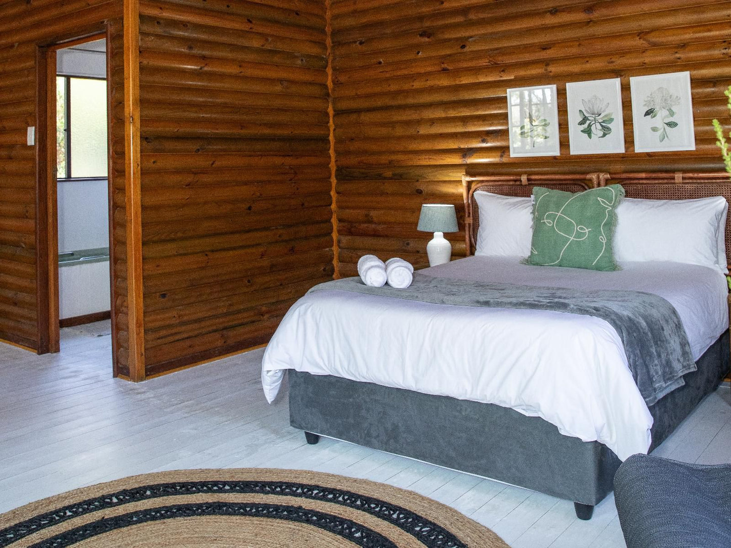 Highlands Lodge Mountain Retreat, 2-Sleeper Cabin (with Fireplace), Bedroom