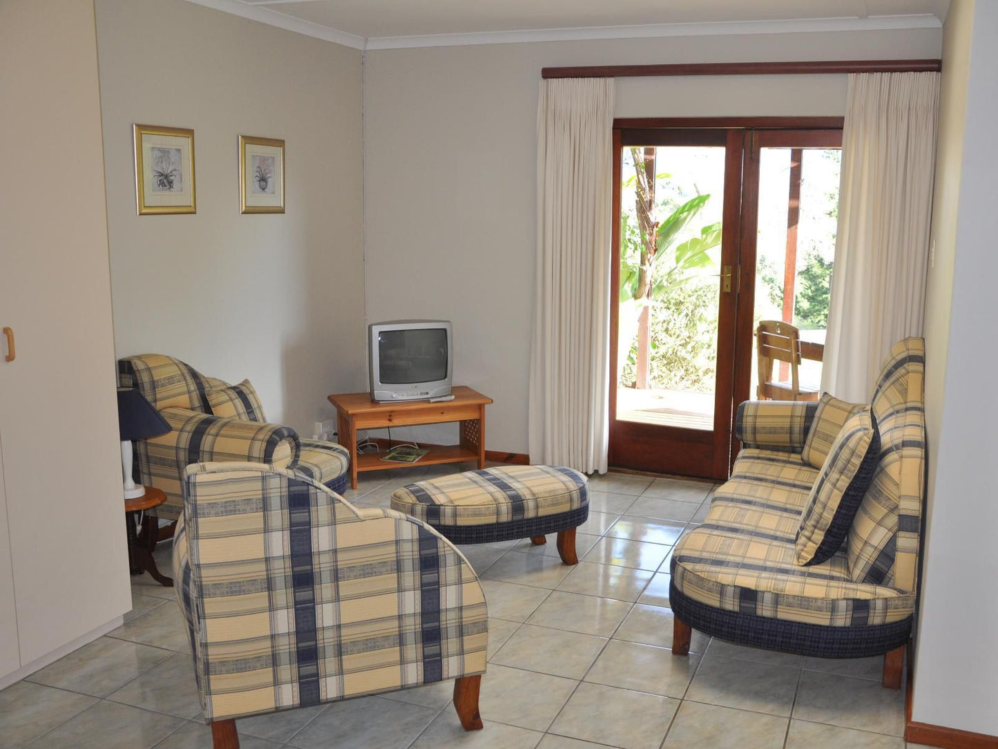 Hildesheim Guest Lodge Hoekwil Wilderness Western Cape South Africa Palm Tree, Plant, Nature, Wood, Living Room