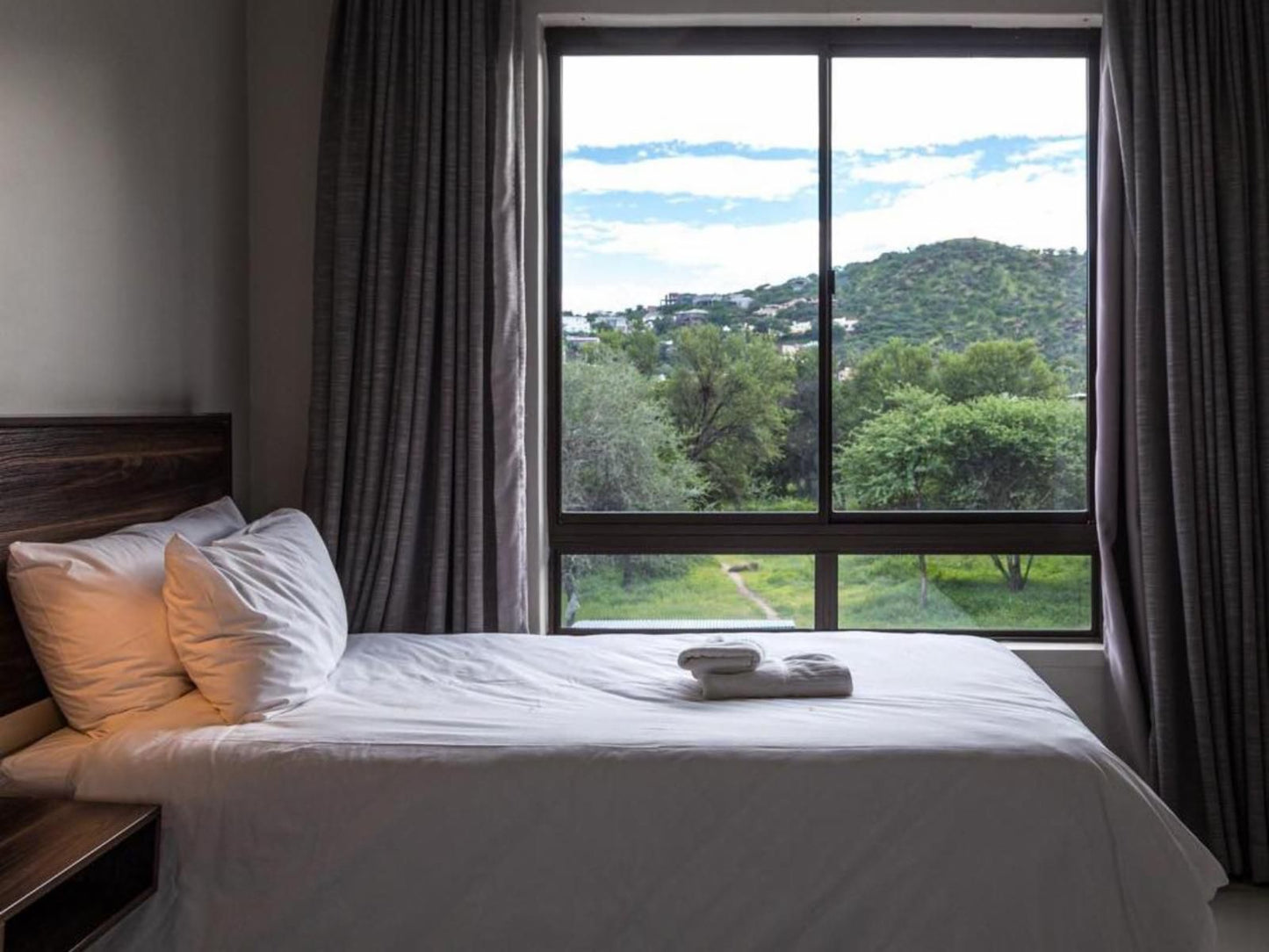 Hillside Executive Accommodation, One-Bedroom Apartment, Bedroom