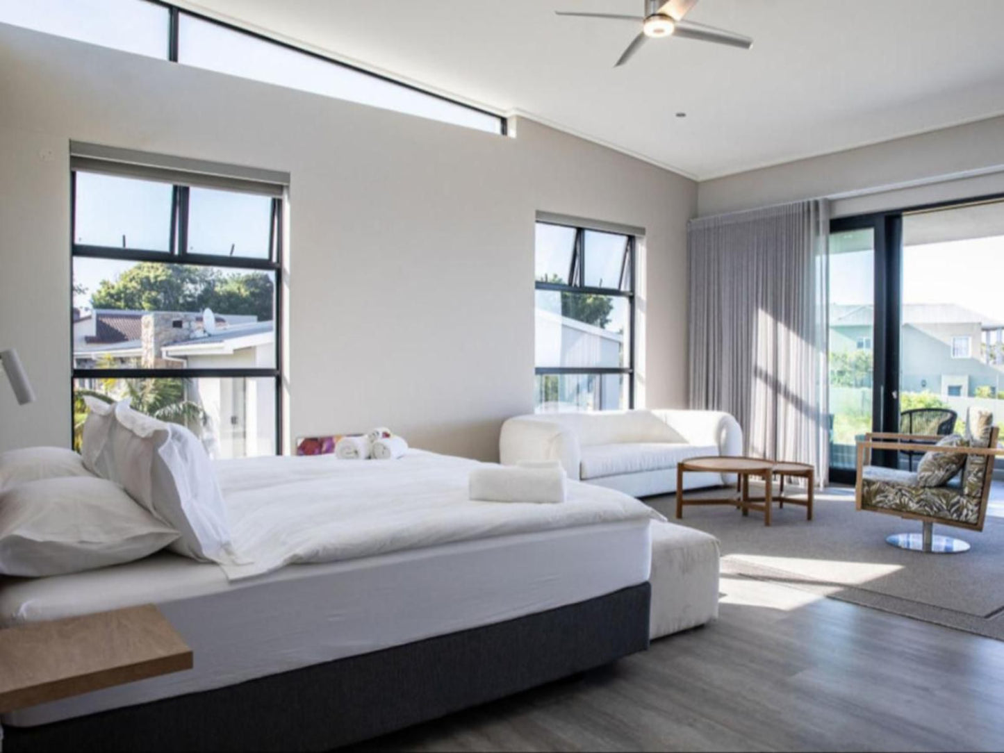 Hilltop Bayview Luxury Apartments, Addo Elephant Park, Bedroom