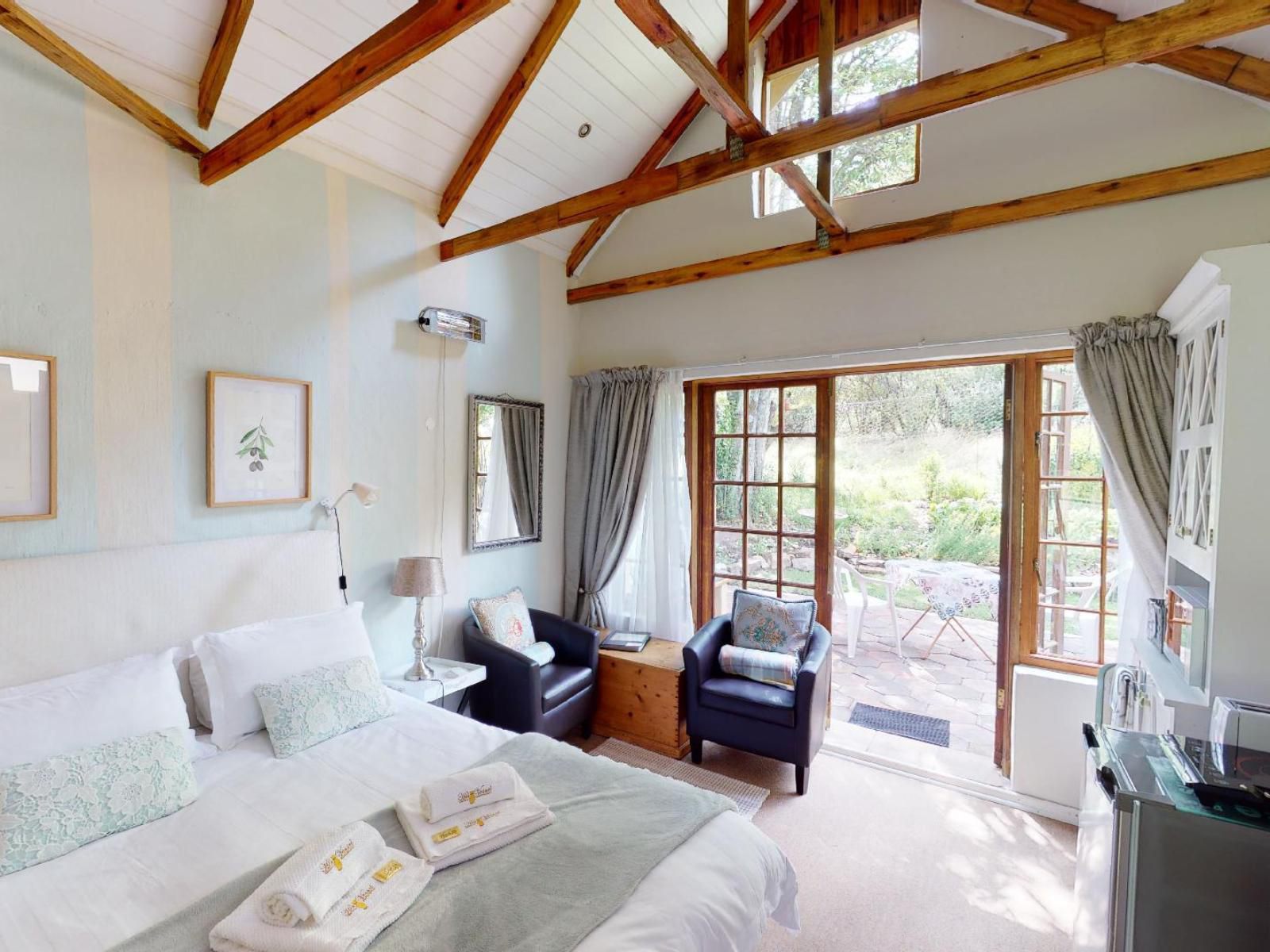 His Vessel Guesthouse Pty Ltd Clarens Free State South Africa Bedroom