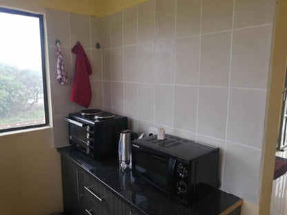 Hlophe'S Place, Double Room 4, Kitchen