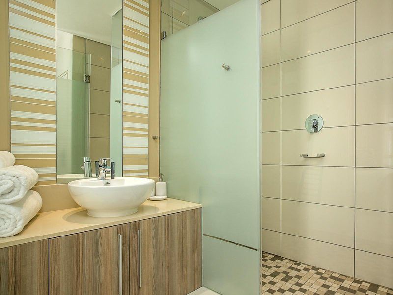 Home From Home The Tyrwhitt Apartments Rosebank Johannesburg Gauteng South Africa Bathroom