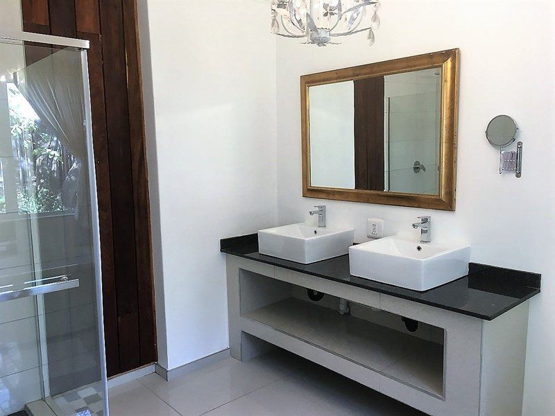 Beautiful English Home In The Heart Of Melrose Melrose Johannesburg Gauteng South Africa Bathroom