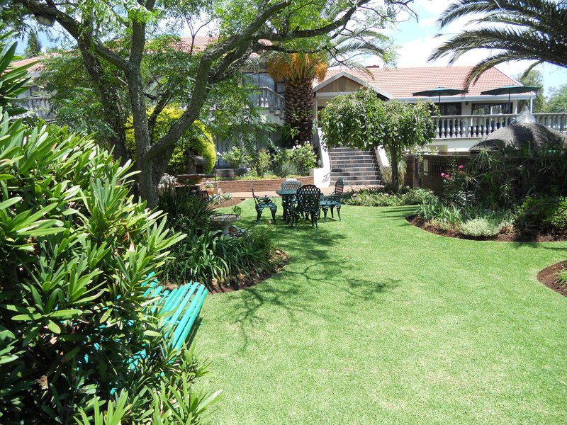 Homestead Lake Guest House Farrarmere Johannesburg Gauteng South Africa House, Building, Architecture, Palm Tree, Plant, Nature, Wood, Garden