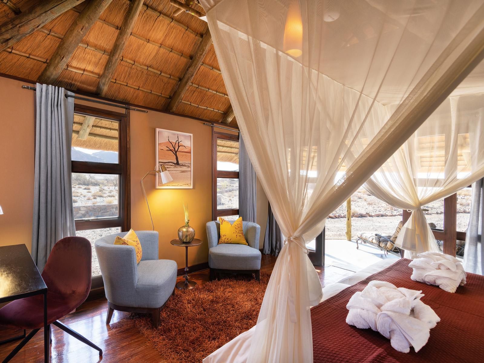 Hoodia Desert Lodge, Twin Room, Bedroom