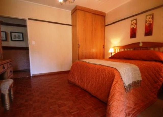 Hoopoe Guest House Standerton Mpumalanga South Africa Colorful