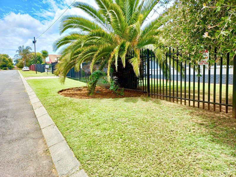 Horizon Green Guest House Randfontein Gauteng South Africa House, Building, Architecture, Palm Tree, Plant, Nature, Wood