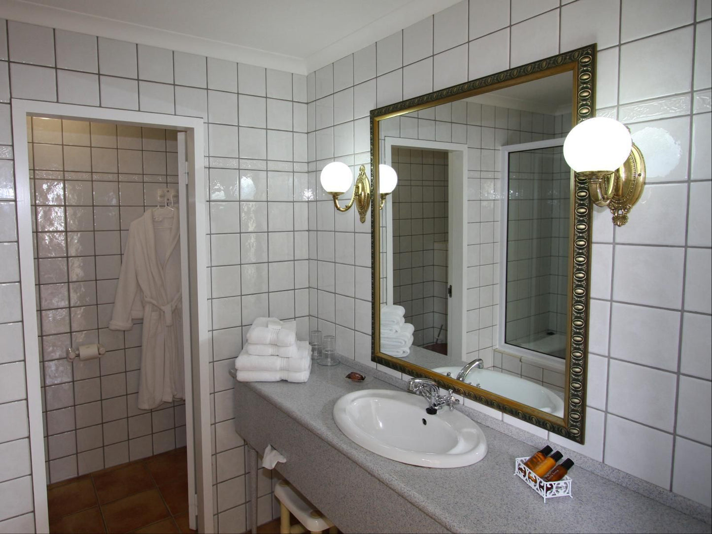 Hotel Eberwein, Honeymoon Suite, Bathroom