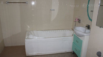 Hotel Du Roi Riviera Pretoria Tshwane Gauteng South Africa Unsaturated, Bathroom