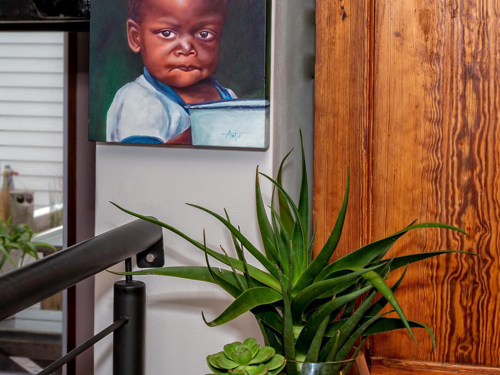 House Silver Ocean, Face, Person, One Face, Portrait, Painting, Art, Frontal Face, Male, Child, Eyes Open