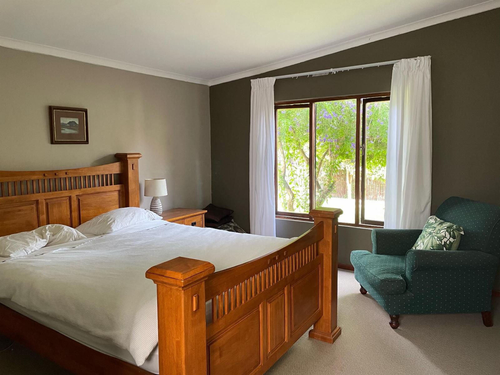 Howberry Hills, The Blue Crane Cottage, Bedroom