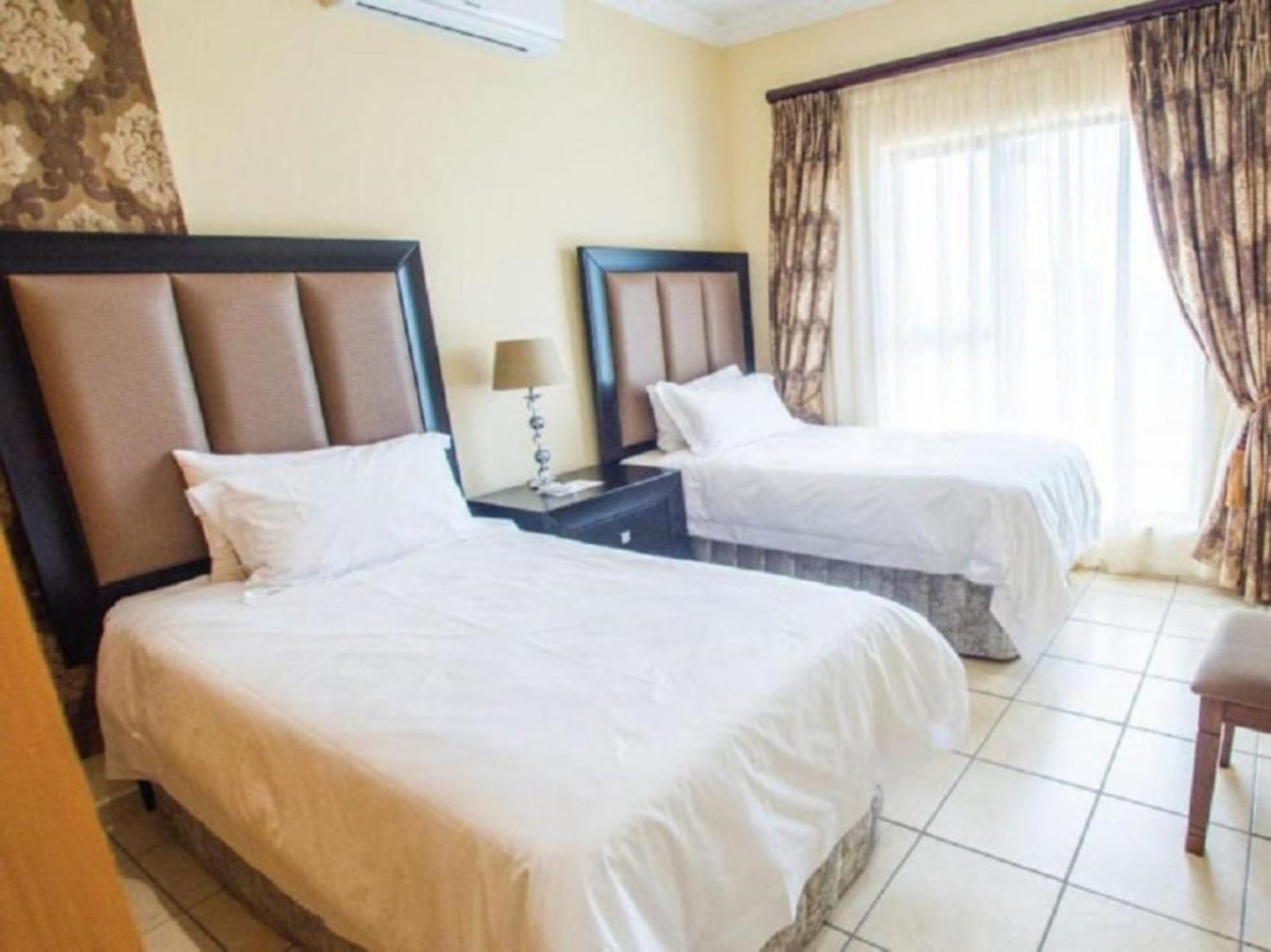 Two Bedroom Duplex Unit @ Hoyohoyo Acorns Lodge