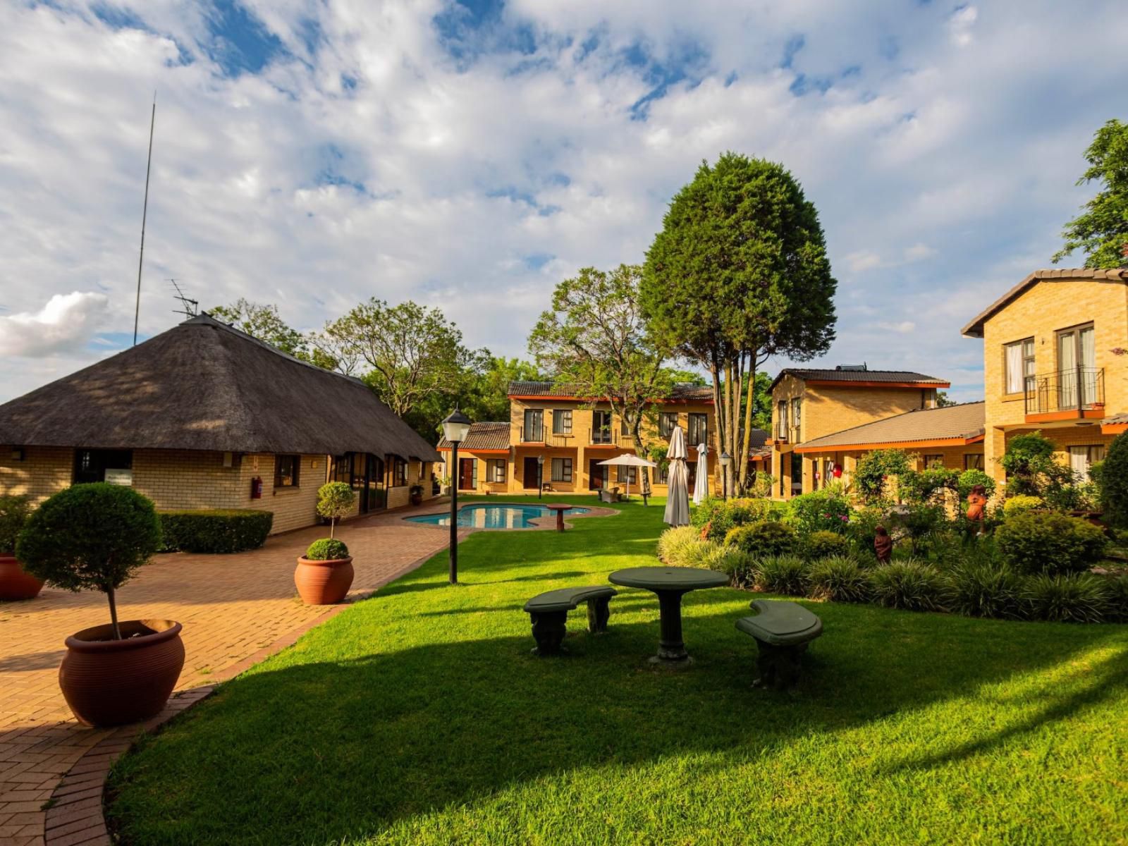 Hoyohoyo Chartwell Lodge Chartwell Johannesburg Gauteng South Africa 