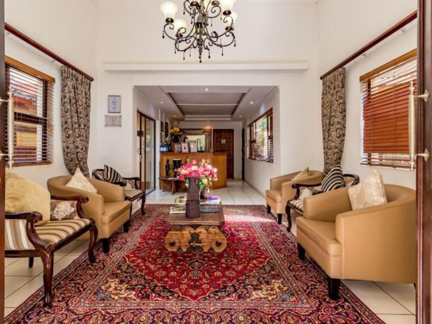 Hoyohoyo Chartwell Lodge Chartwell Johannesburg Gauteng South Africa Living Room